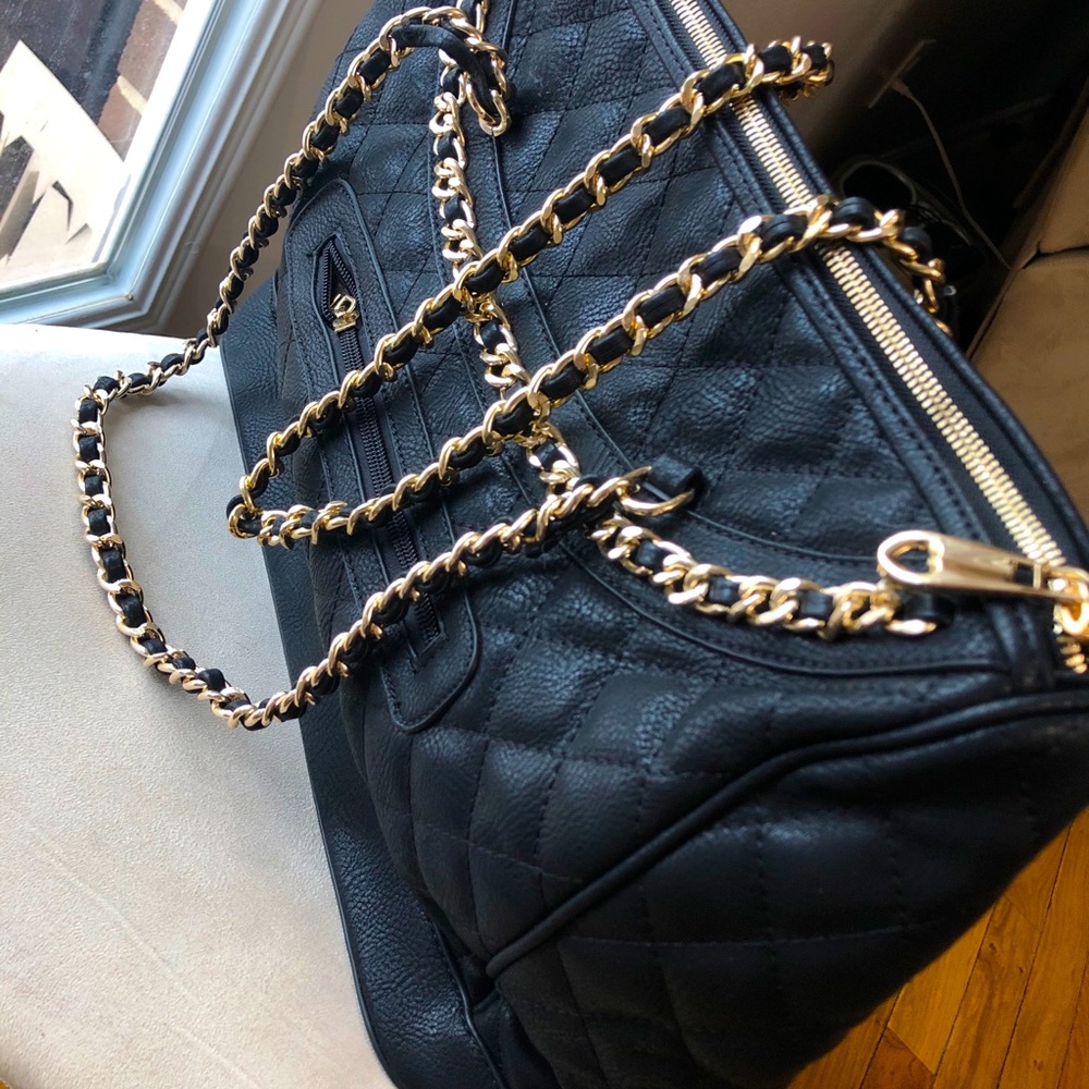 Purses - Picture 1 of 3